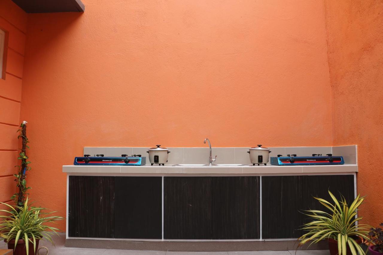 Anicia Guesthouse Rooms Paranaque City Luaran gambar