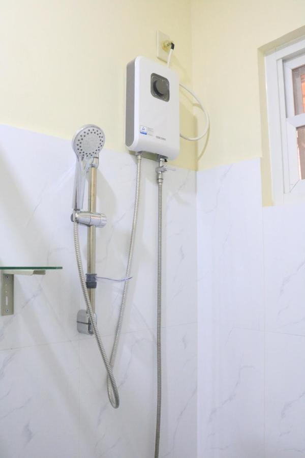 Anicia Guesthouse Rooms Paranaque City Luaran gambar
