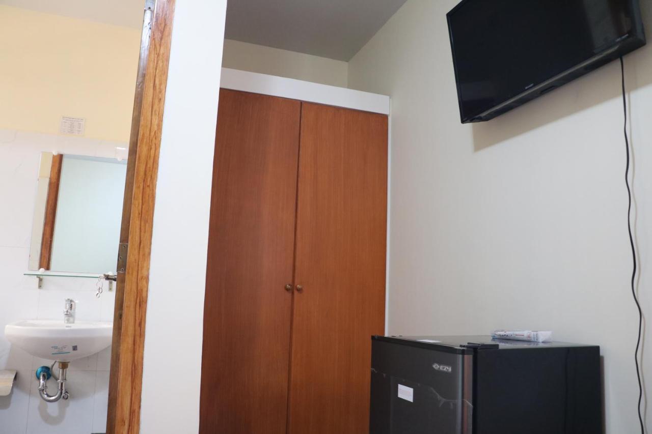 Anicia Guesthouse Rooms Paranaque City Luaran gambar