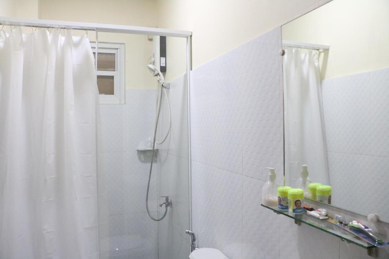 Anicia Guesthouse Rooms Paranaque City Luaran gambar