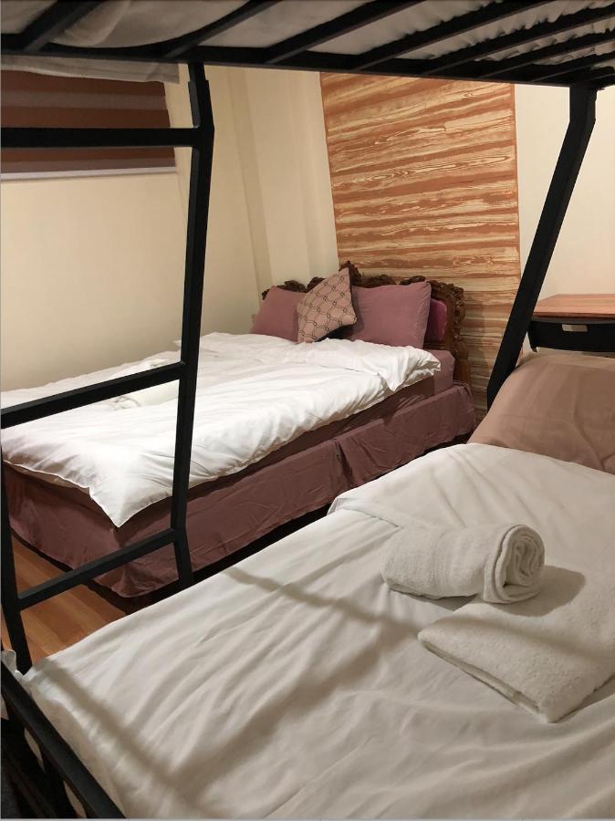 Anicia Guesthouse Rooms Paranaque City Luaran gambar
